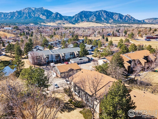 birds eye view of property featuring a residential view and a mountain view