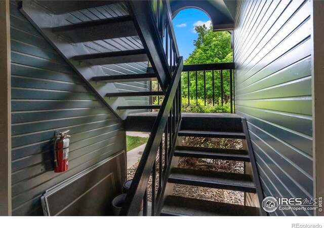 3565 Windmill Dr Unit 5, Fort Collins, CO 80526 - view of stairway