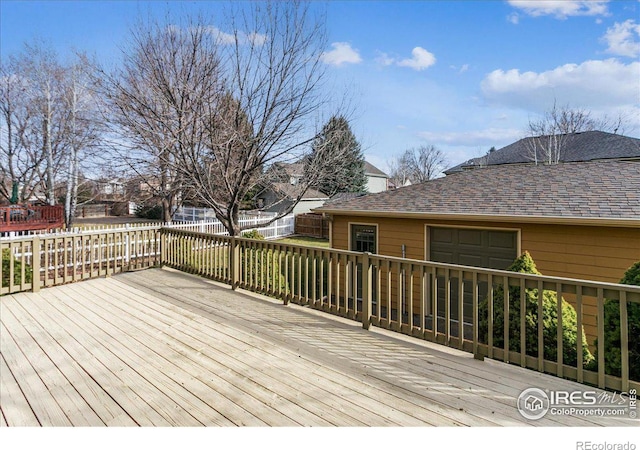 deck featuring fence