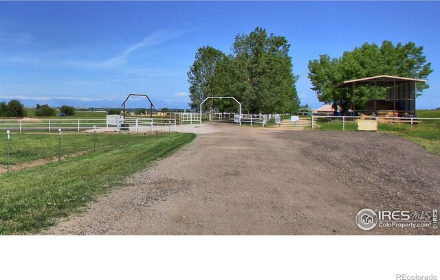 Listing photo 2 for 7721 County Road 31, Fort Lupton CO 80621