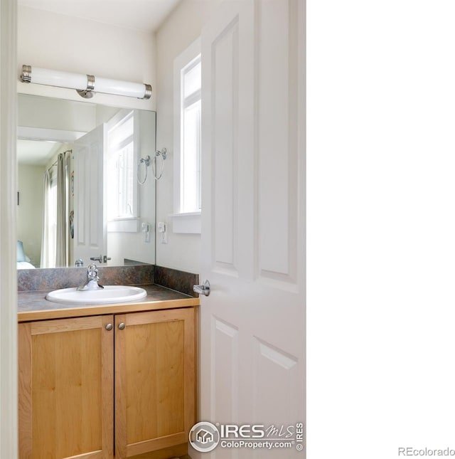 bathroom with vanity