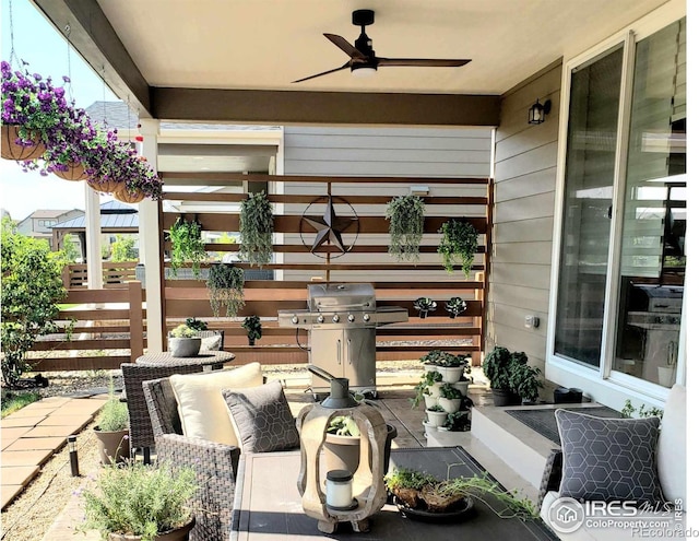 view of patio featuring grilling area and ceiling fan