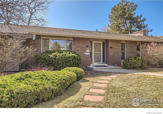 Listing photo 3 for 325 Fox Ct, Boulder CO 80303