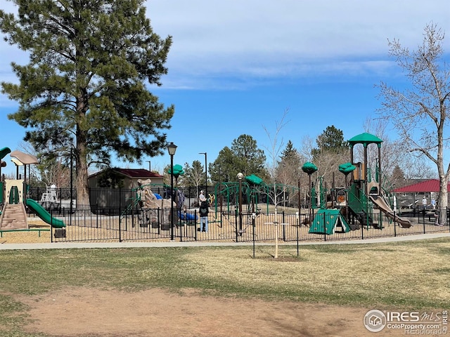 10895 W Half Moon Pass, Littleton, CO 80127 - view of community jungle gym