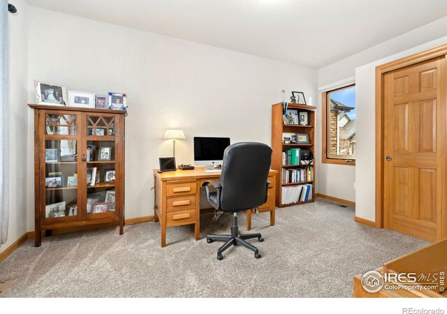5702 Falling Water Dr, Fort Collins, CO 80528