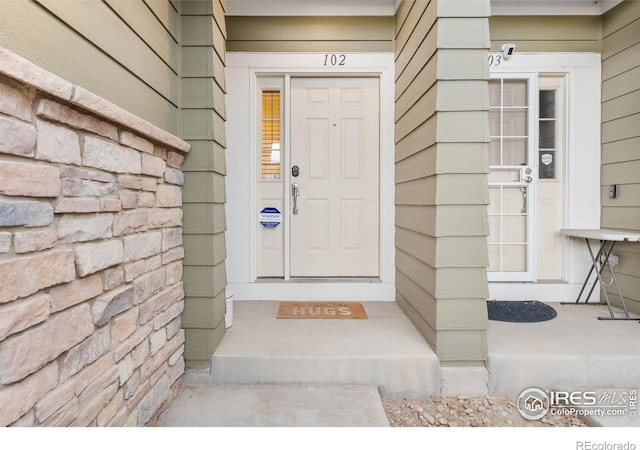 view of entrance to property