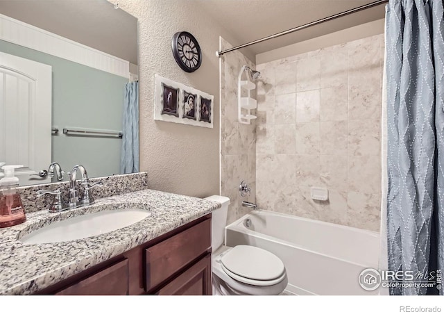 5460 Homeward Dr, Timnath, CO 80547 - full bath with a textured wall, shower / tub combo, vanity, and toilet