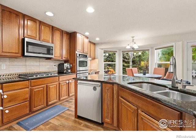 8383 Castaway Dr, Windsor, CO 80528