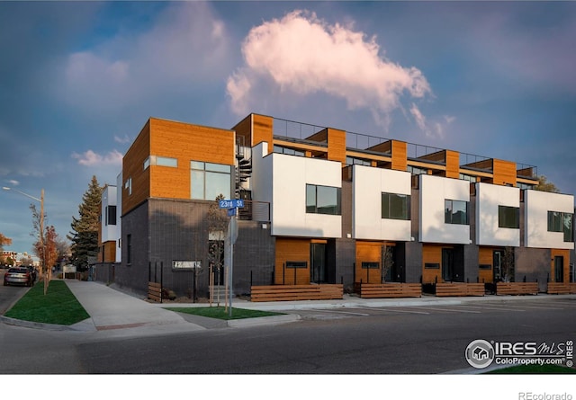 2304 Pearl St Unit 2, Boulder, CO 80302 - view of building exterior