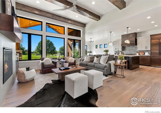 12910 Woodridge Dr, Longmont, CO 80504