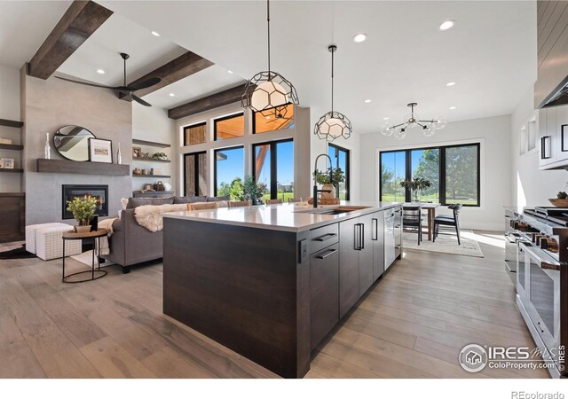 12910 Woodridge Dr, Longmont, CO 80504