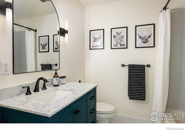 301 Indian Peaks Trl W, Lafayette, CO 80026 - full bath featuring vanity, tile patterned flooring, curtained shower, and toilet
