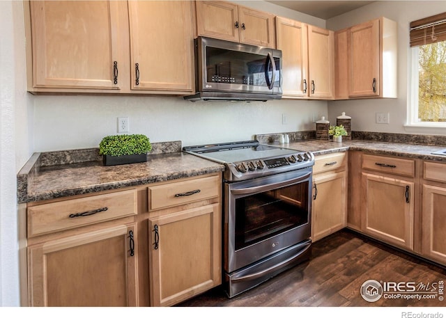 4191 Woodlake Ln, Wellington, CO 80549