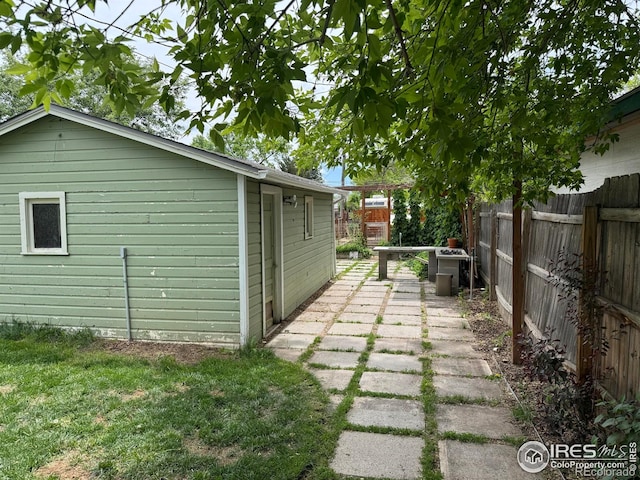 117 Welch Ave, Berthoud, CO 80513 - view of outdoor structure with a fenced backyard