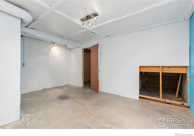 view of unfinished basement