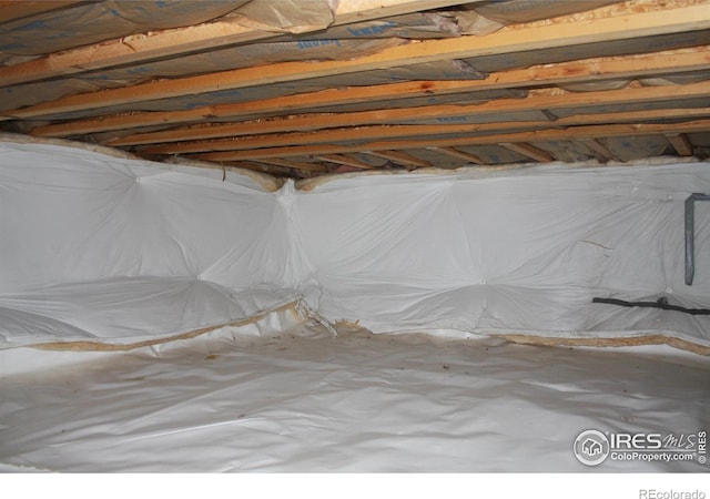 5750 W 20th St Unit 17-2, Greeley, CO 80634 - basement featuring crawl space