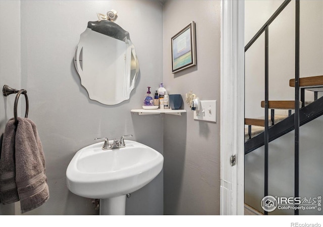 1561 S Sheridan Blvd, Lakewood, CO 80232