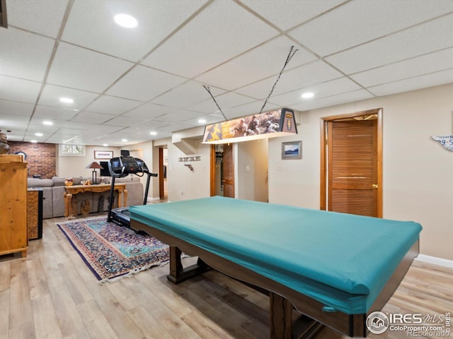 playroom featuring a drop ceiling, recessed lighting, pool table, and wood finished floors
