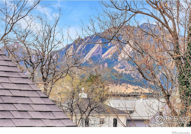 property view of mountains