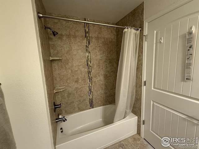 585 Callisto Dr, Loveland, CO 80537 - full bathroom featuring shower / tub combo with curtain