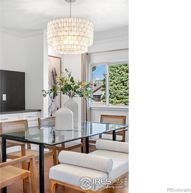 545 S Harrison Ln, Denver, CO 80209 - dining space with ornamental molding