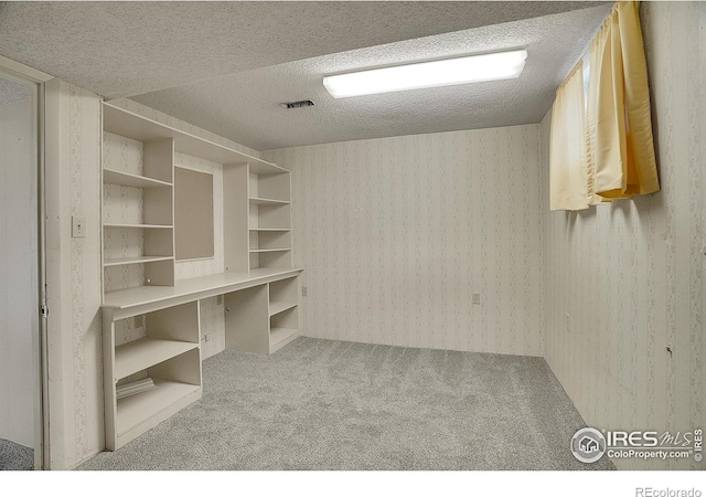 3735 W 8th St, Greeley, CO 80634 - interior space with carpet floors