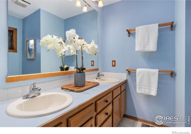 13236 Otter Rd, Loveland, CO 80538 - bathroom with double vanity