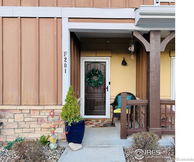 5850 Dripping Rock Ln Unit F-201, Fort Collins, CO 80528 - photo 2