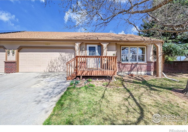 ranch-style house with brick siding, driveway, an attached garage, and a front lawn