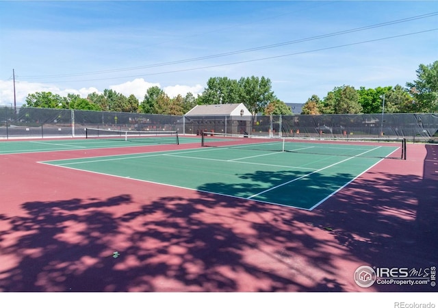 658 Casper Dr, Lafayette, CO 80026 - view of tennis court with community basketball court