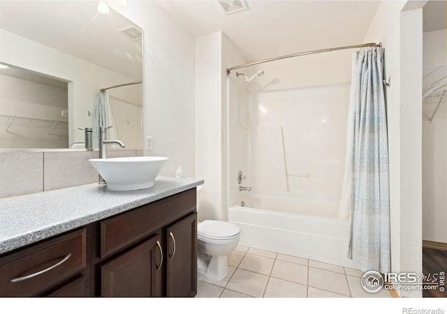 4603 Chokecherry Trl Unit 5, Fort Collins, CO 80526 - full bathroom featuring vanity, shower / bathtub combination with curtain, and tile patterned floors