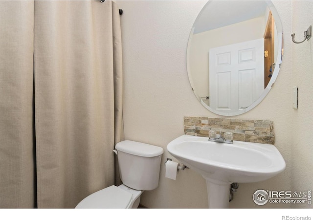 4603 Chokecherry Trl Unit 5, Fort Collins, CO 80526 - bathroom with toilet