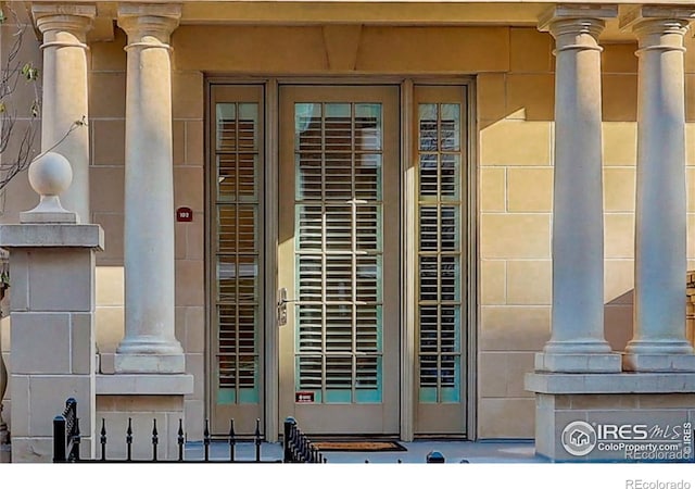 view of exterior entry