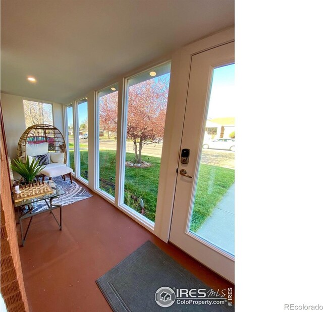 7170 Zuni St, Denver, CO 80221 - sunroom with recessed lighting