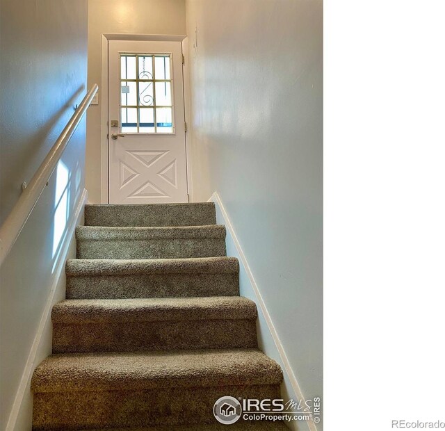 7170 Zuni St, Denver, CO 80221 - view of stairs