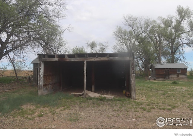 view of pole building featuring a detached carport