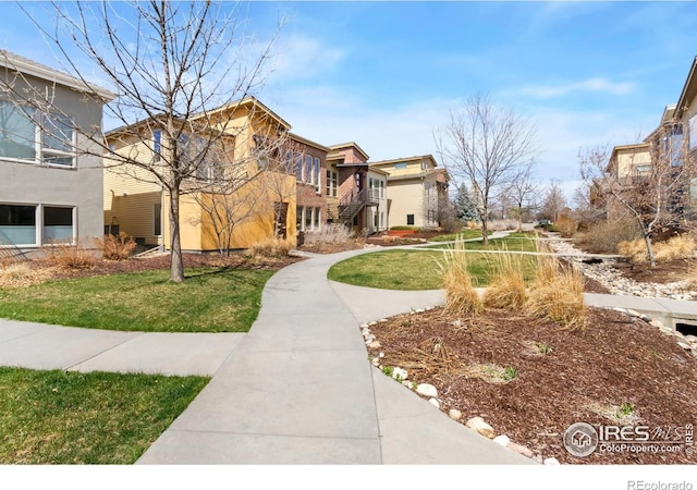 1658 Freewheel Dr, Fort Collins, CO 80525 - view of home's community featuring a lawn