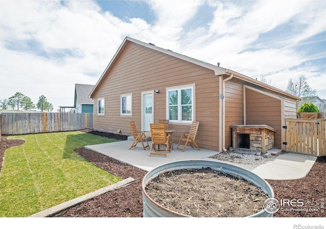 1114 Berwick Ct, Fort Collins, CO 80524 - back of property featuring a patio area