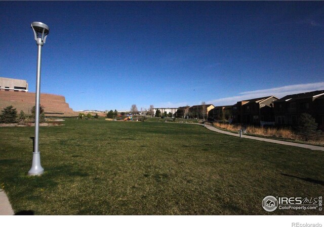 8482 Parkland St, Broomfield, CO 80021 - view of green lawn