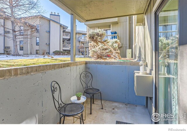 695 Manhattan Dr Unit 22, Boulder, CO 80303 - view of balcony
