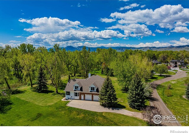 bird's eye view with a mountain view
