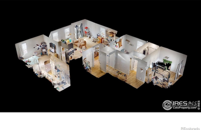 2000 Rose Petal Dr, Windsor, CO 80550 - floor plan / room layout