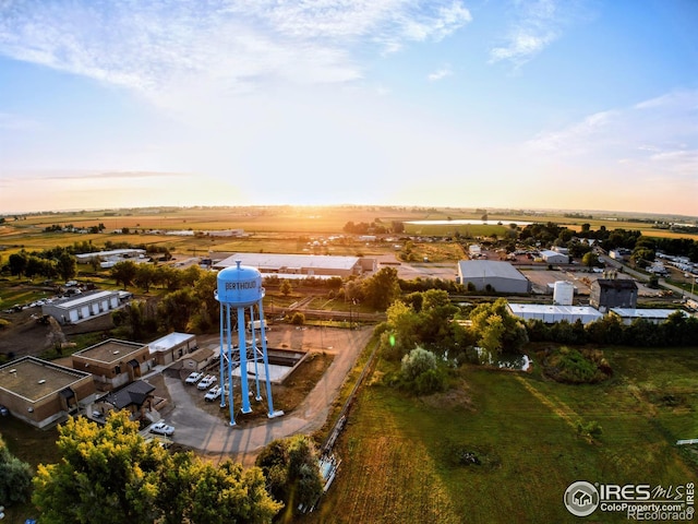 view of aerial view at dusk