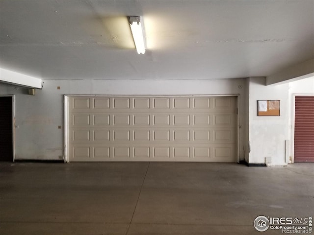 15503 E Wyoming Dr Unit G, Aurora, CO 80017 - view of garage