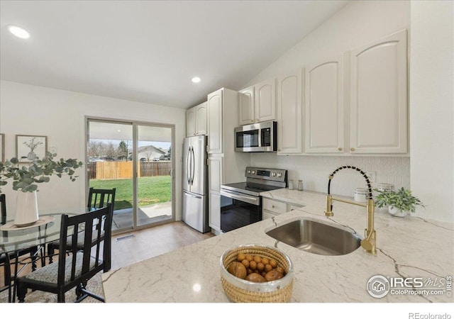 2476 Sunset Dr, Longmont, CO 80501 - photo 6
