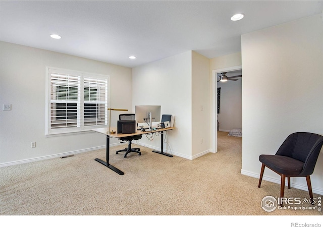 carpeted home office featuring recessed lighting, baseboards, visible vents, and a ceiling fan
