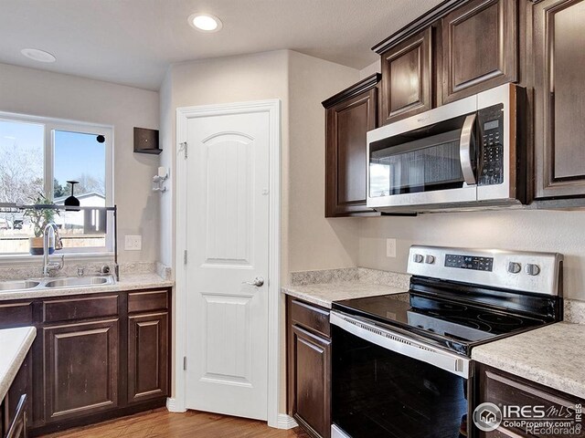 5462 Hammond Dr, Colorado Springs, CO 80915 - photo 10
