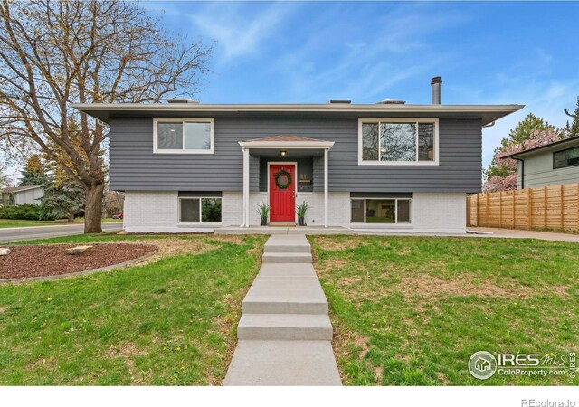 613 Dartmouth Trl, Fort Collins, CO 80525