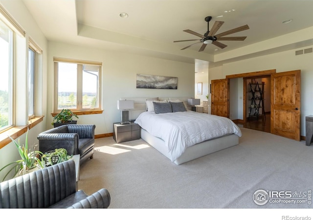 5751 Last Pointe Dr, Windsor, CO 80550 - carpeted bedroom featuring a closet, ceiling fan, and recessed lighting