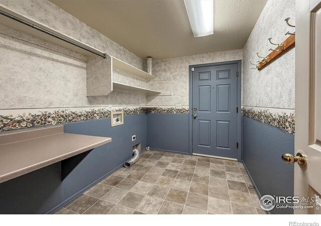 2344 Flagstaff Dr, Longmont, CO 80504 - photo 22